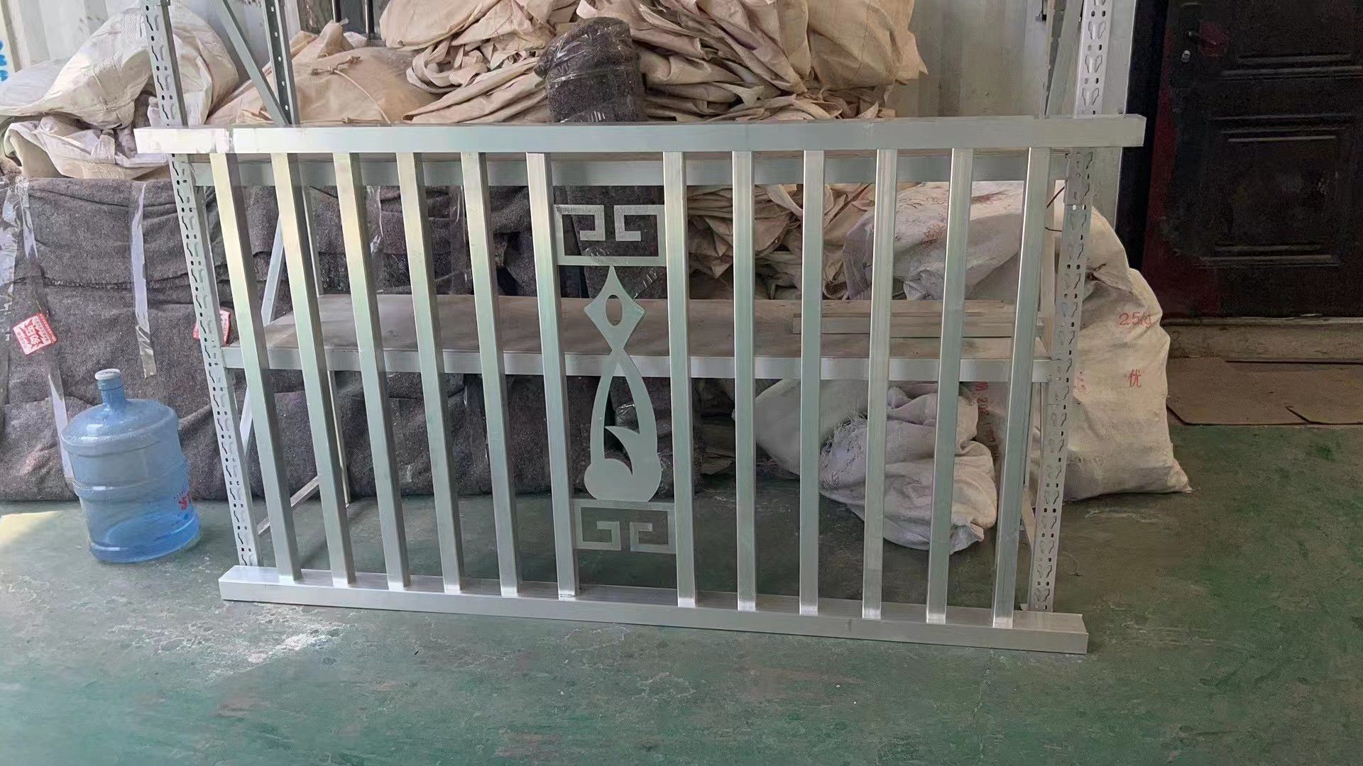 雨湖鋁合金護欄