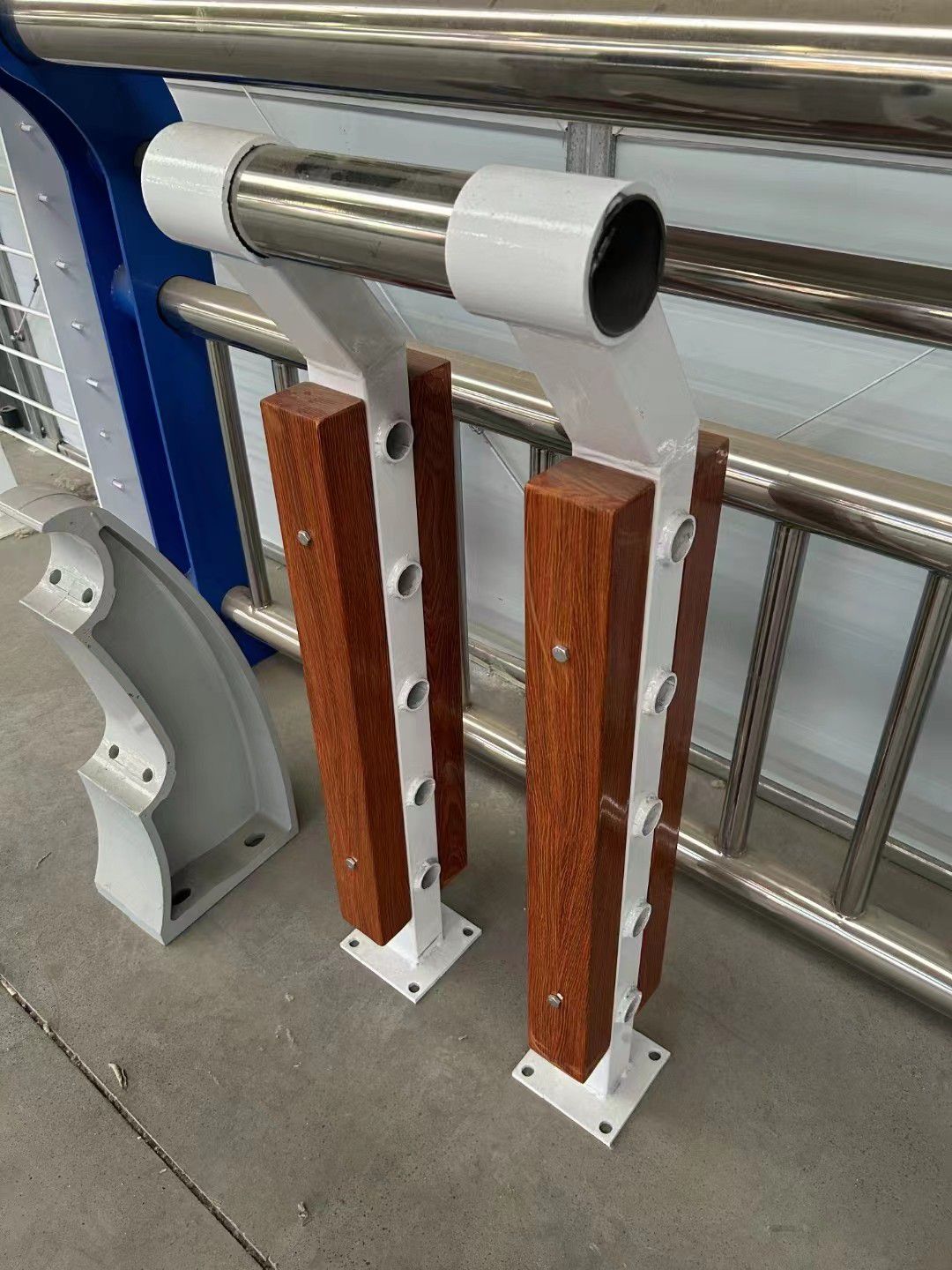 雨湖鋁合金護欄